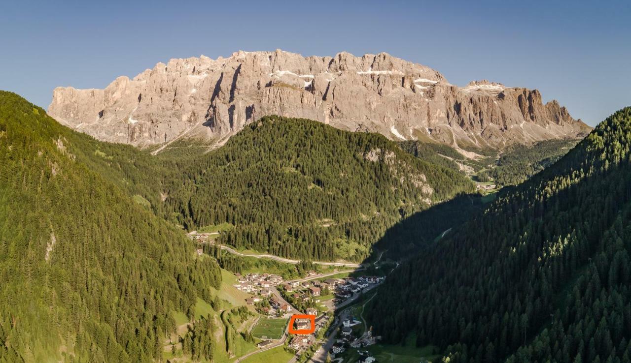 Hotel Edda Selva di Val Gardena Esterno foto